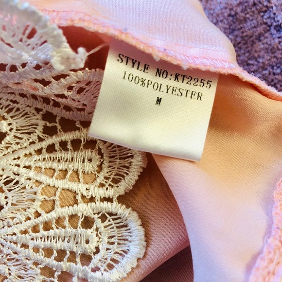 Sleeveless top - Picture 4 of 4